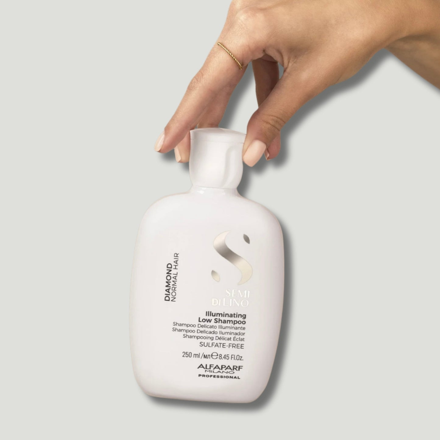 Semi Di Lino Illuminating Low Shampoo – Sulfate-Free