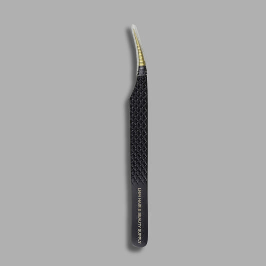 04- LNM Professional Curved Lash Tweezer – Precision Volume Eyelash Extension Tool